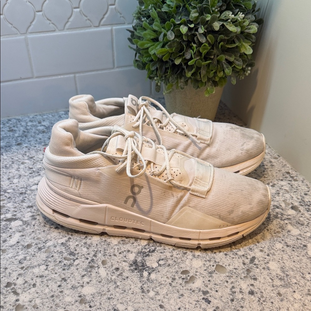 On Running Cloudnova Undyed White mens size 10.5 Running Shoes